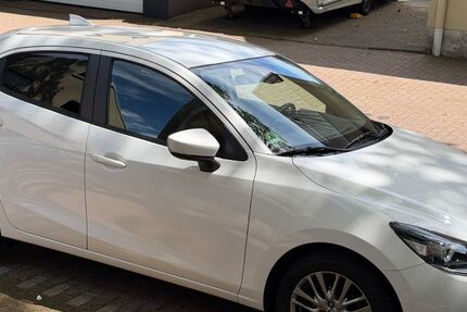 Mazda 2 31.600 km 15.700 &euro; Oberhausen 46119