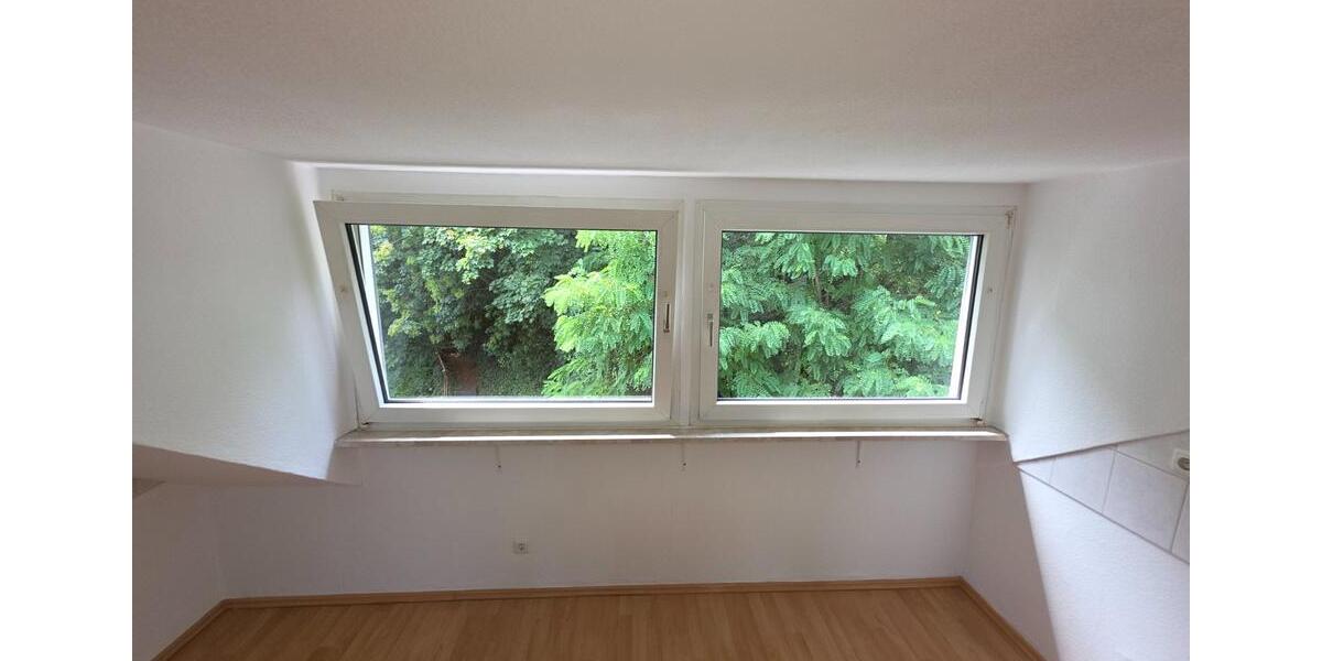 Dachgeschosswohnung Mülheim an der Ruhr (Broich) 2.5 zimmer