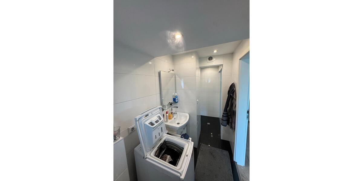 Dachgeschoßwohnung Bochum Bochum-Mitte - 3 Zimmer, 61 m&sup2;, 119.000&euro; | Angebot:27248890