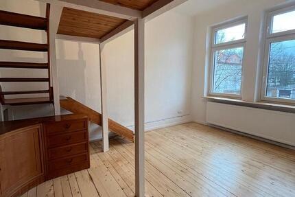 Schöne kleine Wohnung mit Empore, Erstbezug nach Renovierung 2 zimmer