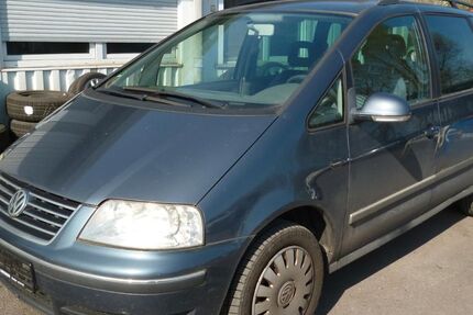 VW Sharan 318.000 km 1.450 € Bottrop 46238