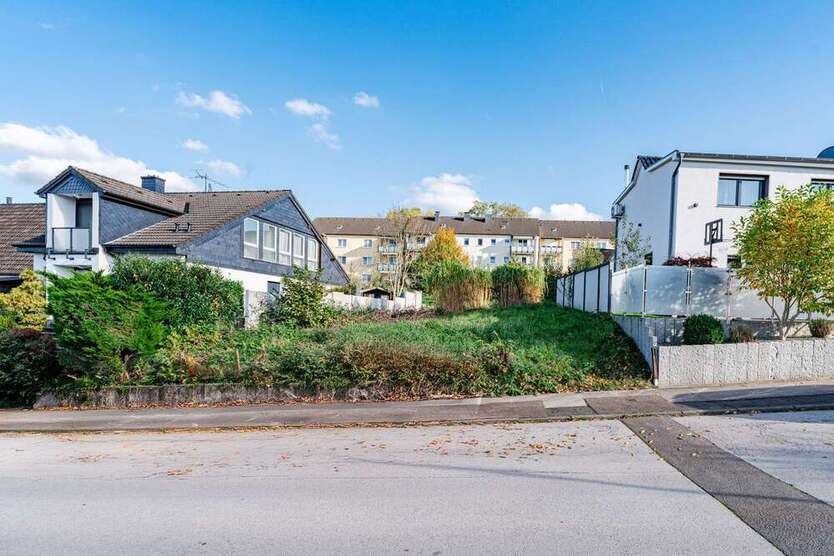 Grundstück zu verkaufen in Wuppertal Roßkamp 239.000 € 674 m²