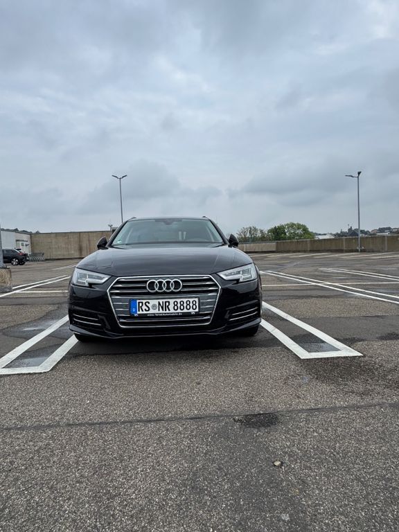 Audi A4 173.434 km 17.990 € Remscheid 42859