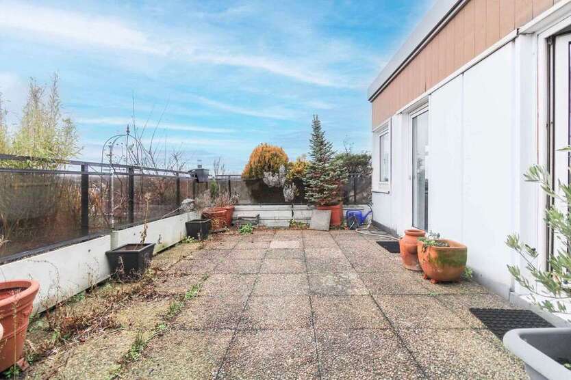 Wohnung zum Kaufen in Essen 389.000 € 190.14 m²