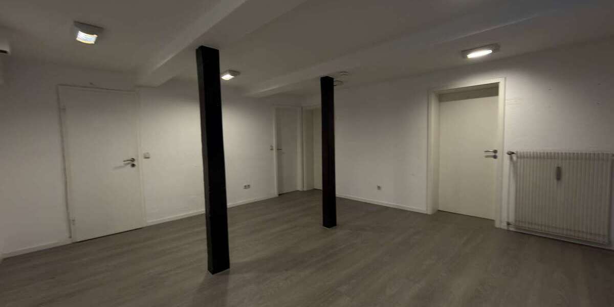 Großes Büro- und Praxisfläche in Hattingens Altstadt mit IT-Raum, LAN, Seminarraum und Gartennutzung 10 zimmer