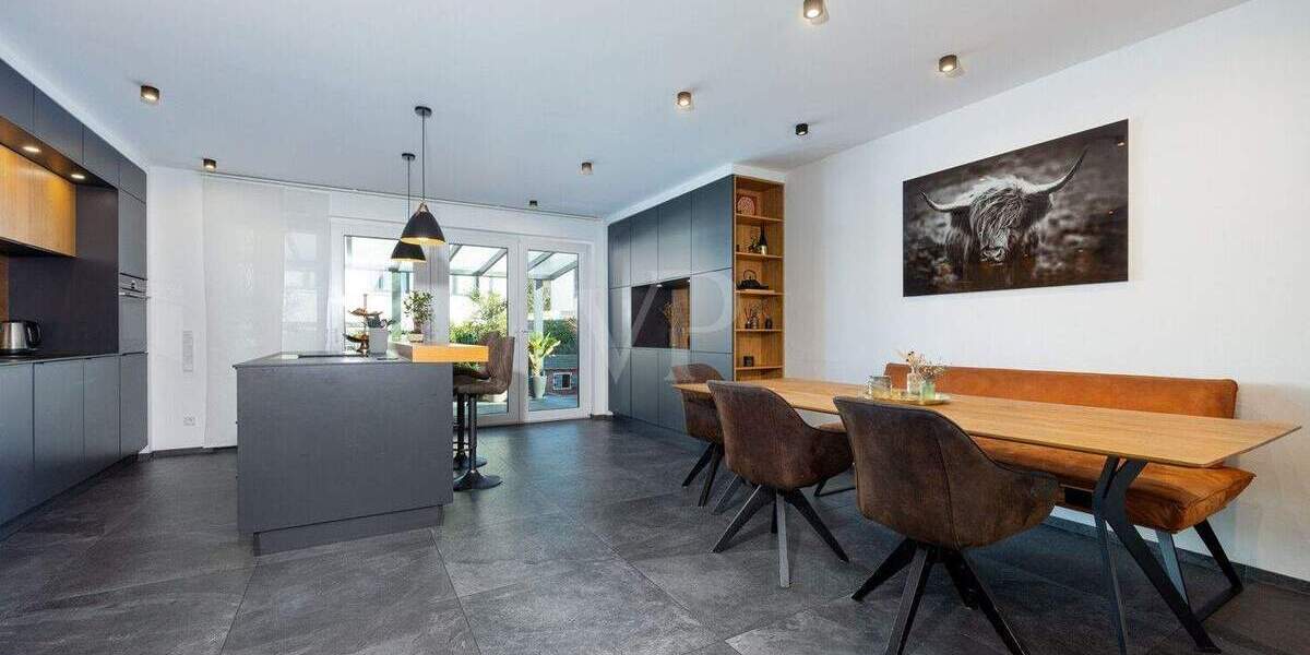 Doppelhaushälfte Wülfrath Innenstadt - 4 Zimmer, 141 m&sup2;, 760.000&euro; | Angebot:25373026