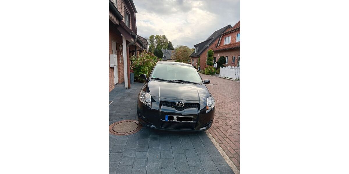Toyota Auris 90.000 km 3.500 &euro; Castrop-Rauxel 44581