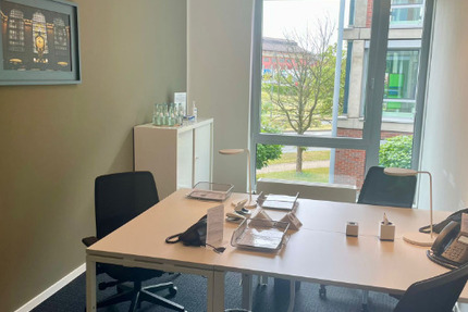 Helles Privates Büro am Centro Oberhausen – flexibel, möbliert, 247 zimmer
