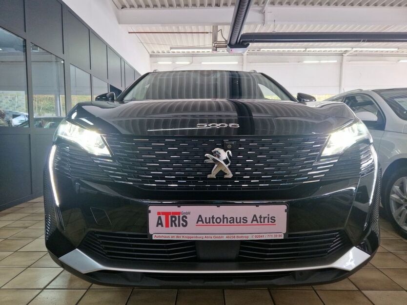 Peugeot 5008 83.000 km 25.850 € Bottrop 46238