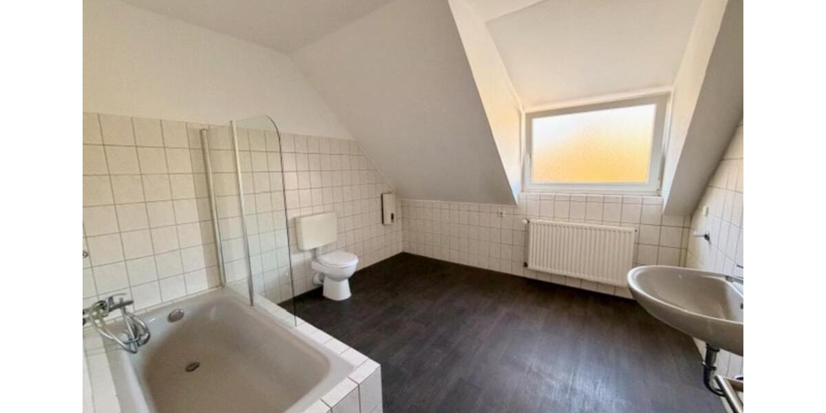 Geräumige 5-Zimmer-Wohnung in Gelsenkirchen-Erle 5 zimmer