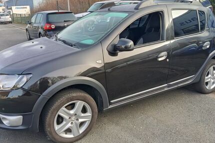 Dacia Sandero 89.000 km 5.490 &euro; Recklinghausen 45659