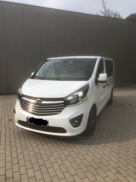 Opel Vivaro 100.000 km 19.999 € iserlohn 58636
