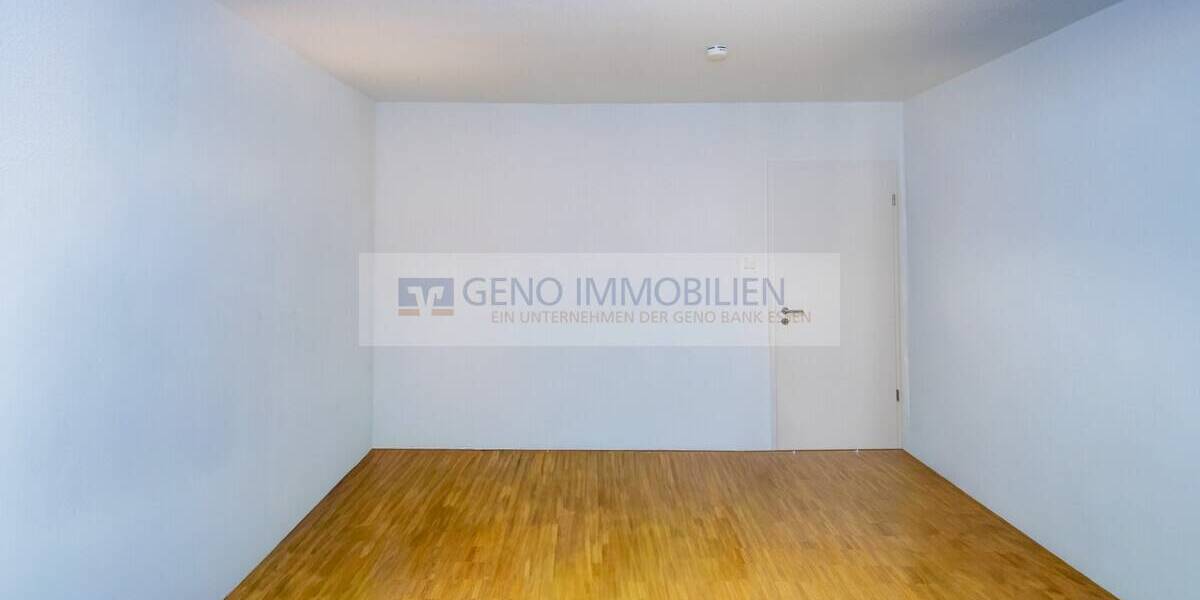 Etagenwohnung Essen Südviertel - 2 Zimmer, 75 m&sup2;, 957&euro; | Angebot:26502636