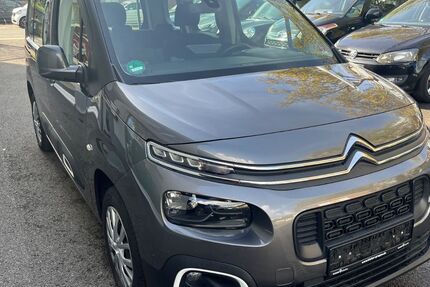 Citroen Berlingo 104.000 km 10.699 &euro; Recklinghausen 45663
