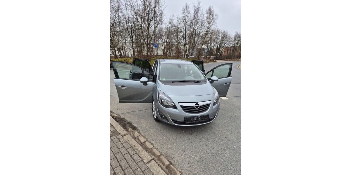 Opel Meriva 119.000 km 3.900 &euro; Bochum 44793