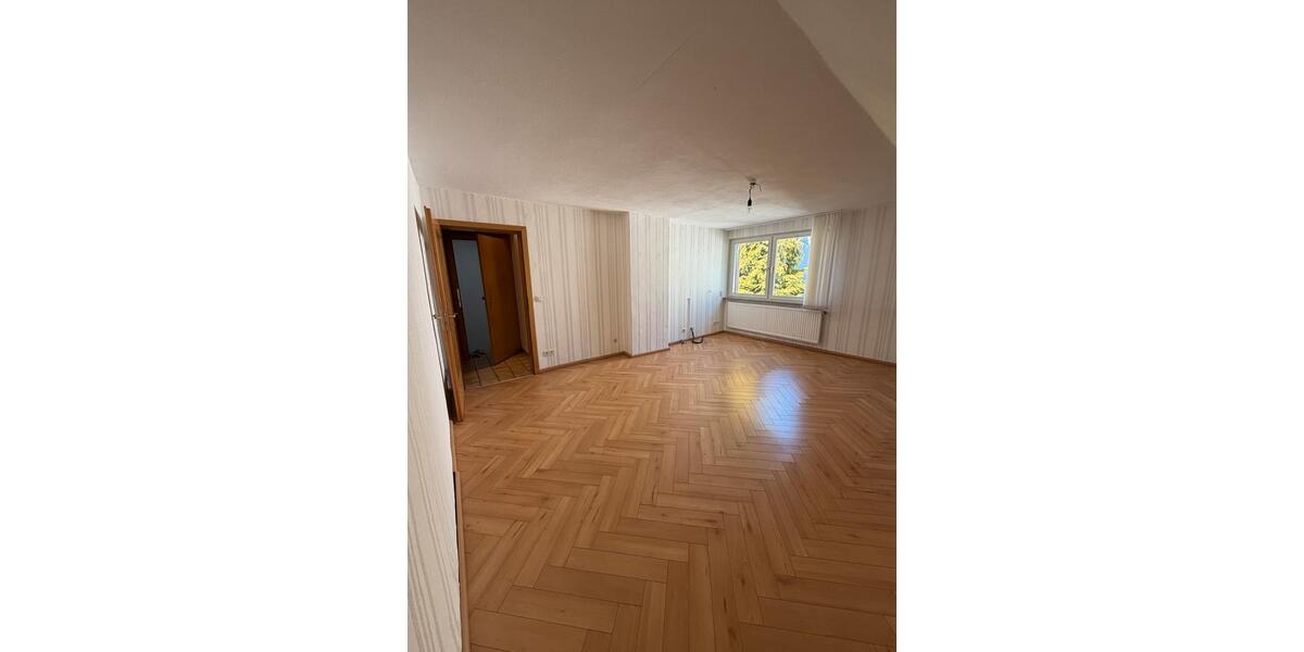 Dachgeschoßwohnung Bochum Günnigfeld - 3 Zimmer, 78 m&sup2;, 741&euro; | Angebot:26518324