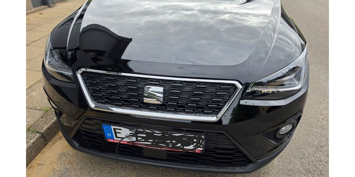 Seat Arona 49.000 km 13.998 &euro; Essen 45357