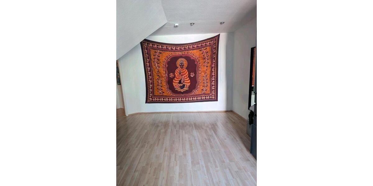 Dachgeschoßwohnung Bochum Bochum-Südwest - 3 Zimmer, 110 m&sup2;, 980&euro; | Angebot:26347710