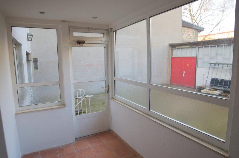 Erdgeschoßwohnung Oberhausen - 2 Zimmer, 55 m&sup2;, 375&euro; | Angebot:26579680