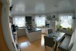 Helle 4-Zimmer Etagenwohung, mit Terrasse und 80qm großer Garage zimmer