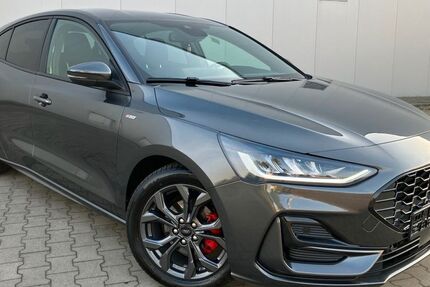 Ford Focus 27.000 km 19.800 € Hagen 58119