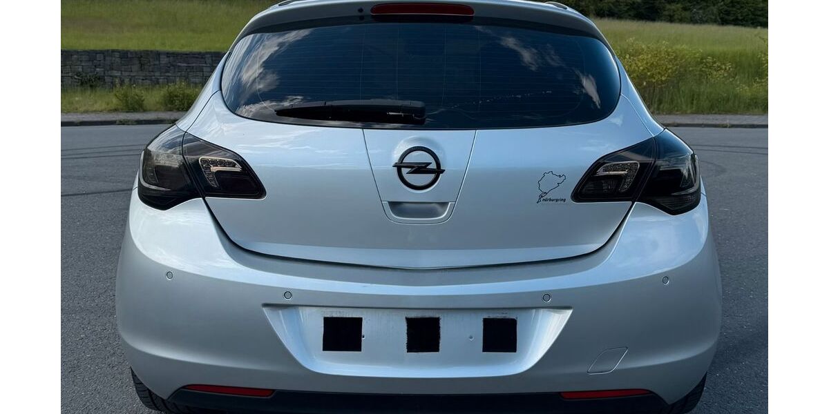 Opel Astra 222.761 km 5.999 &euro; Waltrop 45731