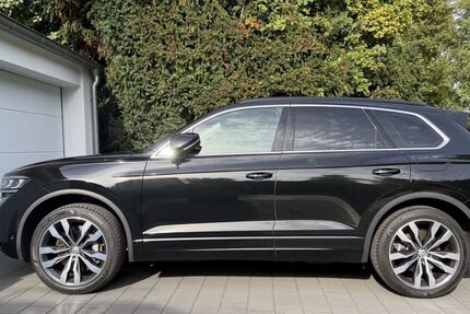 VW Touareg 73.570 km 48.900 &euro; Marl 45770