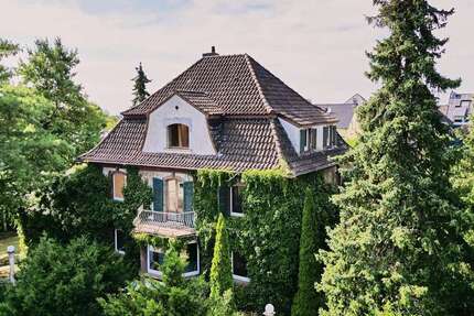 Haus zum Kaufen in Velbert 698.000 € 175 m² 9 zimmer