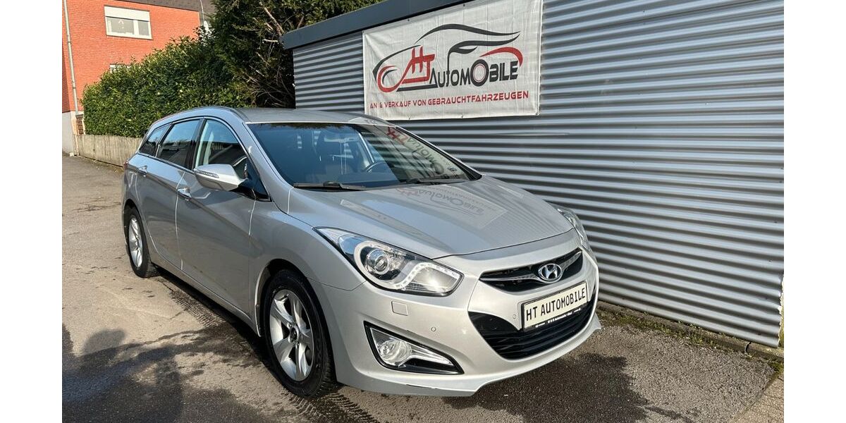 Hyundai i40 163.000 km 4.999 &euro; Marl 45770
