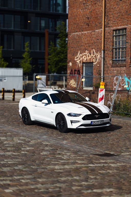 Ford Mustang 8.325 km 52.000 € Dortmund 44147