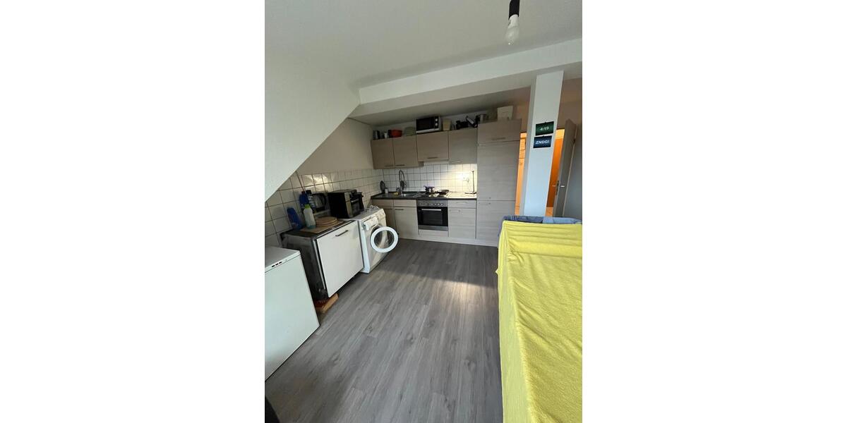 Etagenwohnung Bochum Wiemelhausen - 1 Zimmer, 20 m&sup2;, 435&euro; | Angebot:25723966