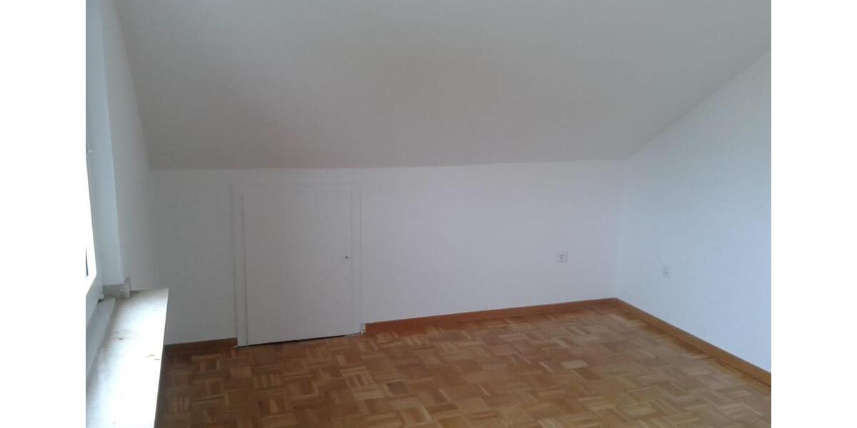 Dachgeschoßwohnung Dortmund Aplerbeck - 2 Zimmer, 50 m&sup2;, 780&euro; | Angebot:27547080