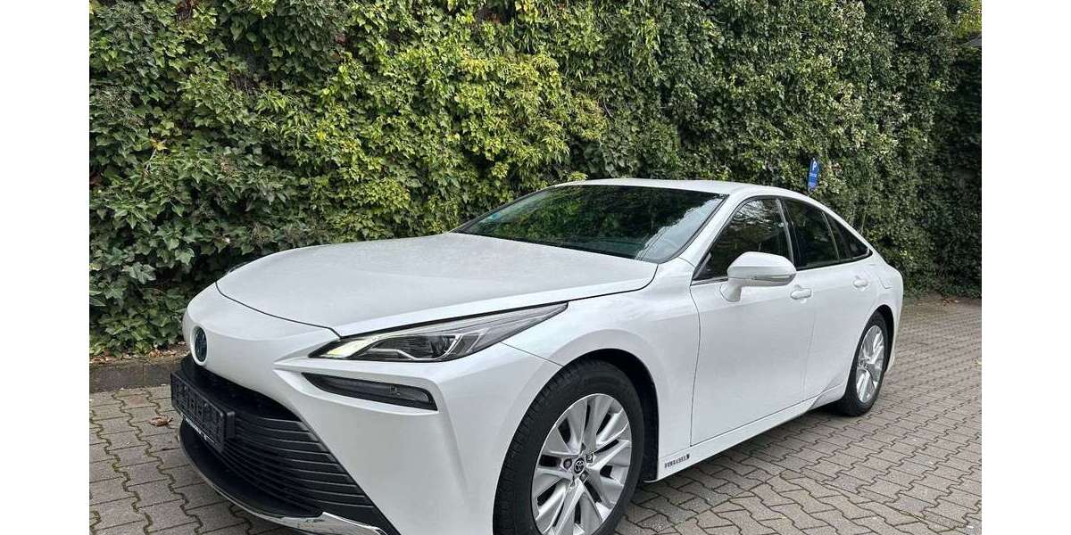 Toyota Mirai 140.000 km 8.490 &euro; Wuppertal 42281