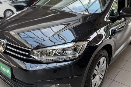 VW Touran 165.000 km 15.890 &euro; Bottrop 46236