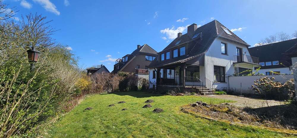 Haus zum Kaufen in Recklinghausen 350.000 € 200 m²