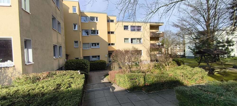 Etagenwohnung Bochum Stiepel - 2.5 Zimmer, 63 m&sup2;, 179.000&euro; | Angebot:26988542