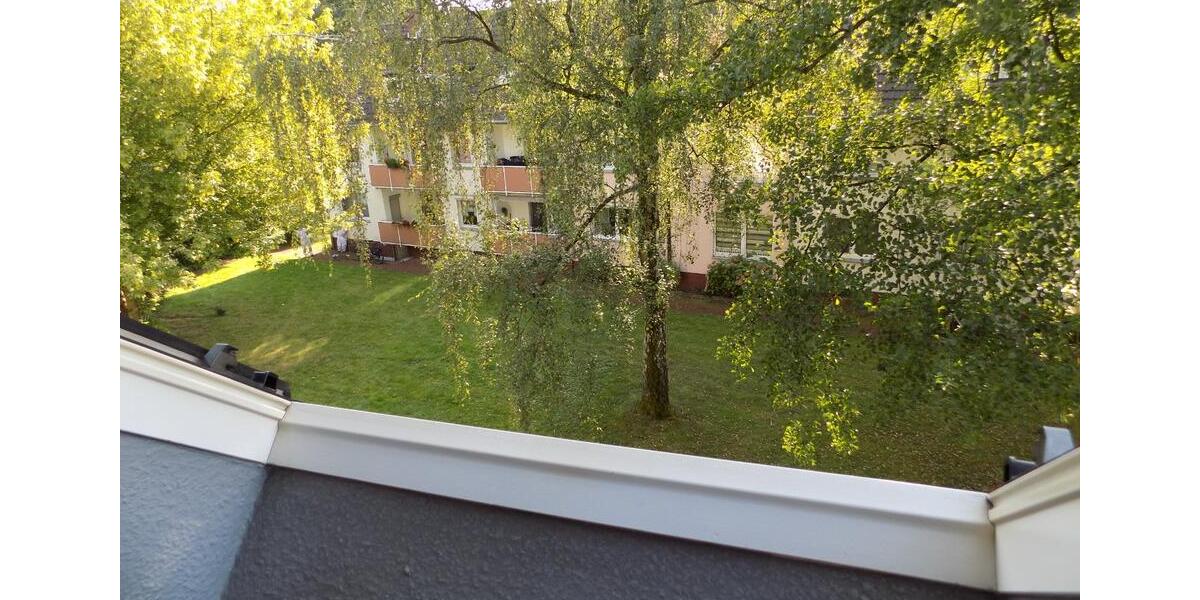 Dachgeschoßwohnung Herne Wanne - 2.5 Zimmer, 51 m&sup2;, 390&euro; | Angebot:25102137