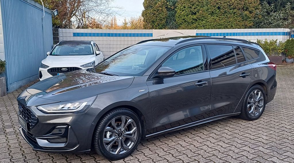 Ford Focus 18.500 km 26.980 &euro; Essen 45307