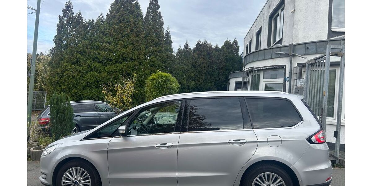 Ford Galaxy 145.000 km 11.300 &euro; Essen 45326