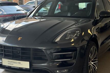 Porsche Macan 181.480 km 32.490 € Mülheim an der Ruhr 45478
