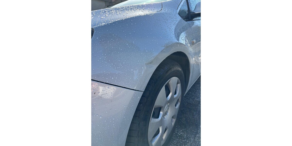 Opel Astra GTC J 244.409 km 3.500 &euro; Wuppertal 42275