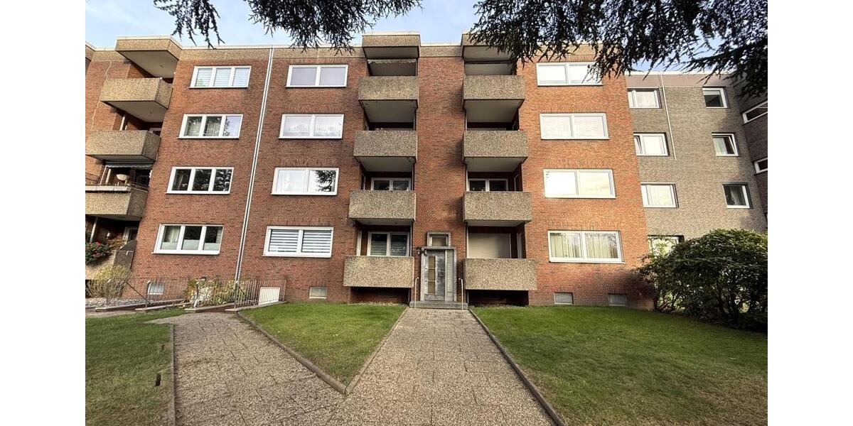 Zwei Balkone, modern und frisch renoviert | 4,5 Zimmer auf ca. 96m² in Gelsenkirchen-Buer 4 zimmer