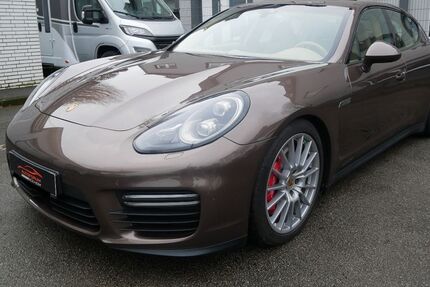 Porsche Panamera 118.062 km 43.950 € Mülheim an der Ruhr 45473