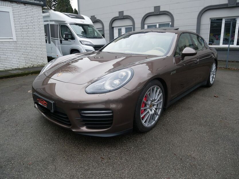 Porsche Panamera 118.062 km 43.950 € Mülheim an der Ruhr 45473