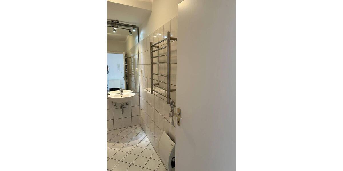 Etagenwohnung Essen Bergerhausen - 3 Zimmer, 80 m&sup2;, 580&euro; | Angebot:25264122