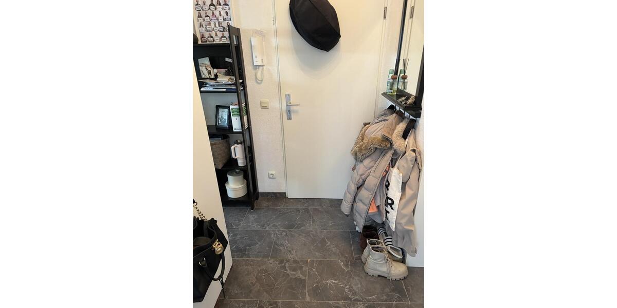 Dachgeschoßwohnung Recklinghausen Berghausen - 2.5 Zimmer, 66 m&sup2;, 481&euro; | Angebot:24855662