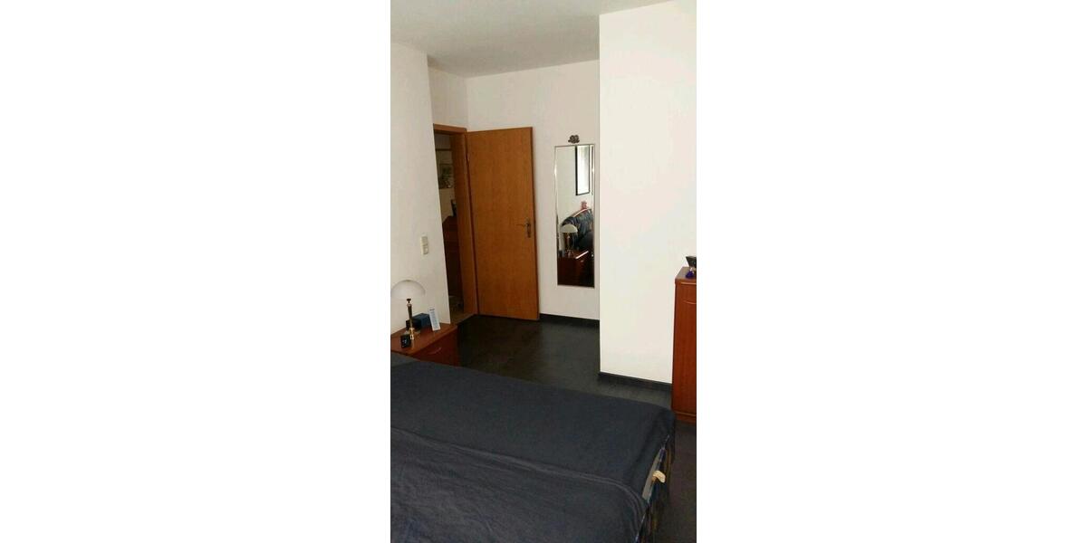 Eigentumswohnung ca. 99 qm, 4 Zimmer, 2 Bäder, Garage, Balkon 4 zimmer