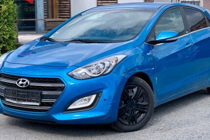 Hyundai i30 75.469 km 6.800 € Gelsenkirchen 45884