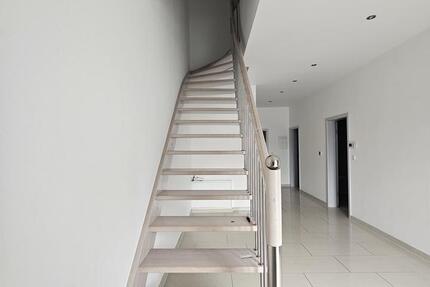 Helle Doppelhaushälfte in Gevelsberg mit viel Platz 4.5 zimmer