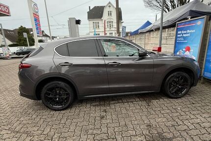 Alfa Romeo Stelvio 135.000 km 17.499 &euro; Dortmund 44269